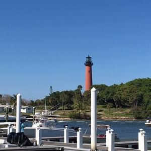 Meet your Posher, Ellen